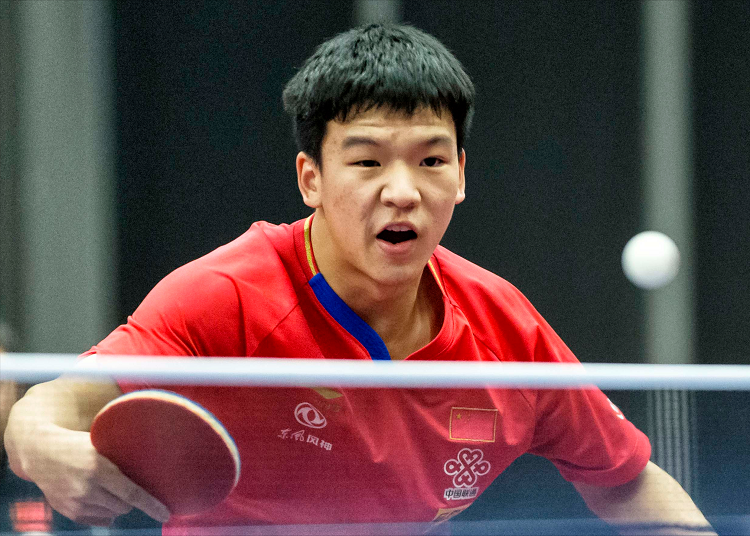 秀的中场球 秀的中场球