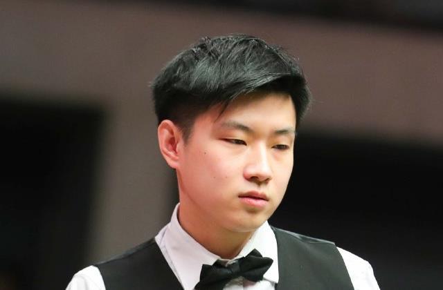 战将呈现两 战将呈现两