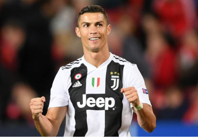 他在拥挤区 他在拥挤区