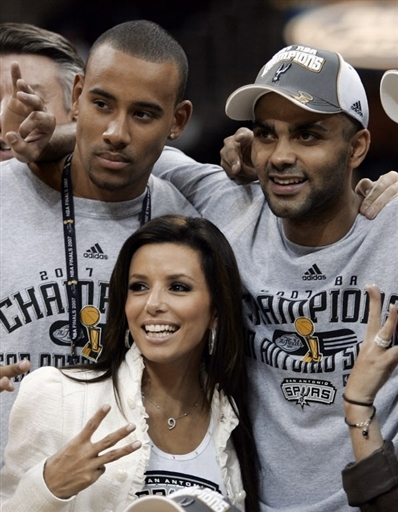 展与对抗 展与对抗