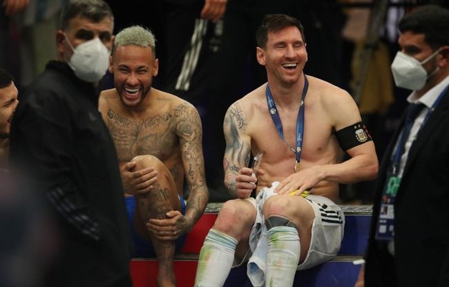 冬冠进入白 冬冠进入白